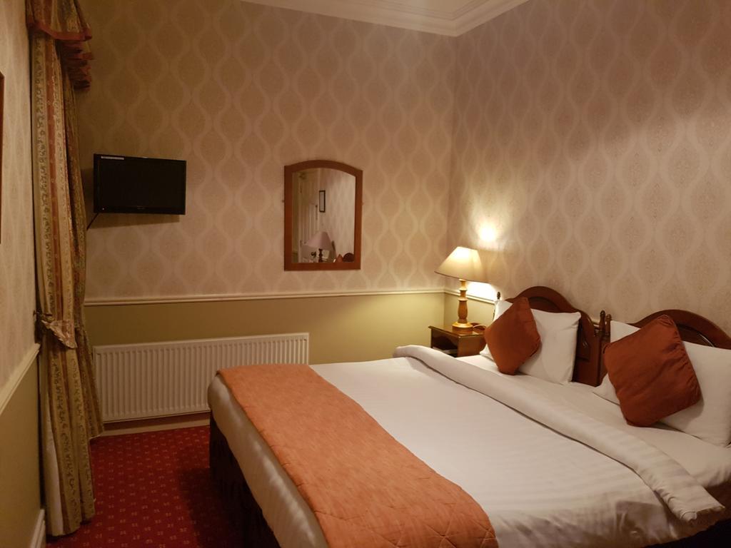 Royal Spa Hotel Lisdoonvarna Eksteriør billede